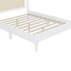 Lit plateforme Queen en bois avec tête de lit en rotin et base arquée