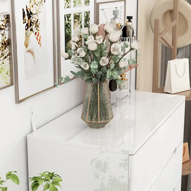 Commode haute brillance à 5 tiroirs avec éclairage LED