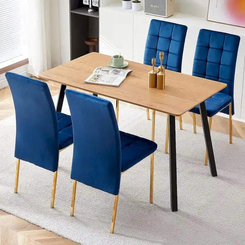 Chaise de salle à manger en velours à dossier haut avec design en queue d'hirondelle et pieds en métal doré