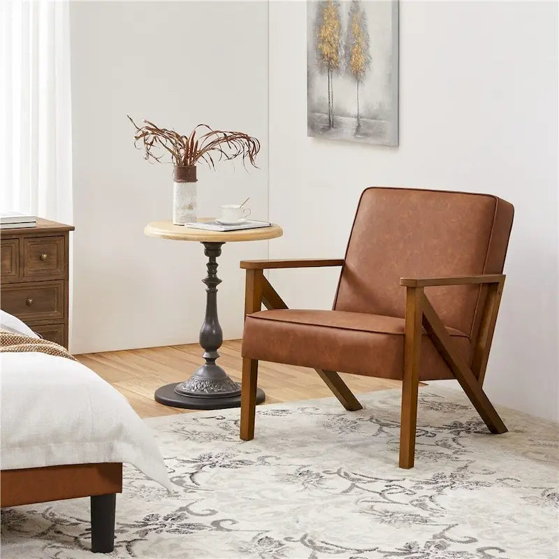 Fauteuil d'appoint en similicuir Mid-Century Modern avec pieds en bois massif